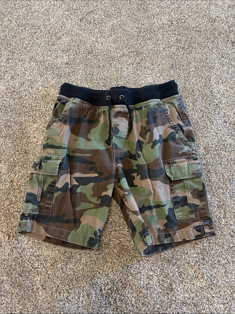 Boys wonder nation Camo Cargo Shorts in Green and Brown Size Large Husky 10/12